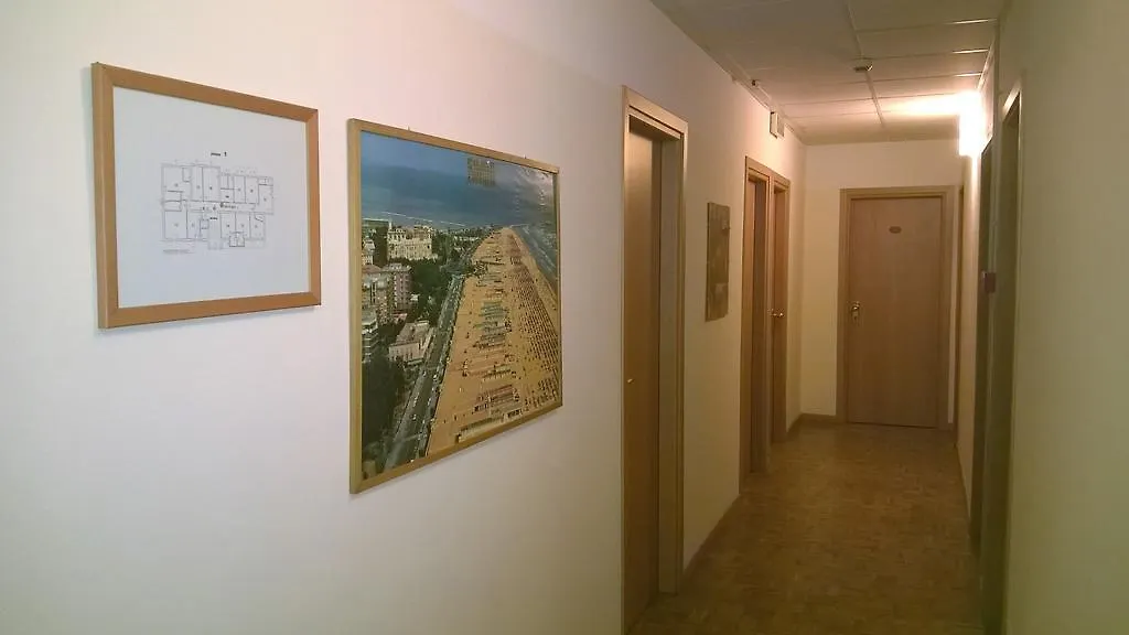 Hotel Capri Римини